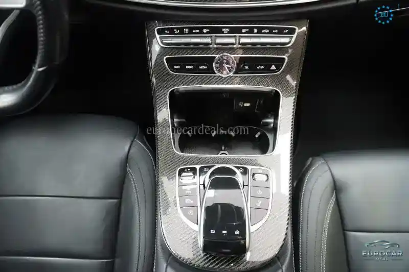 Mercedes-Benz E 400