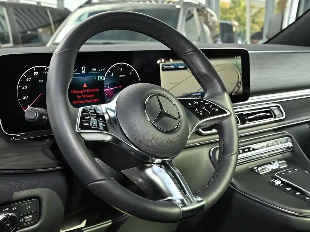 Mercedes-Benz V 300