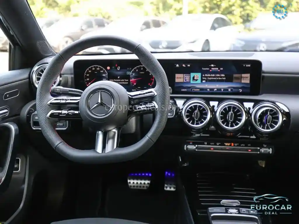 Mercedes-Benz A 180