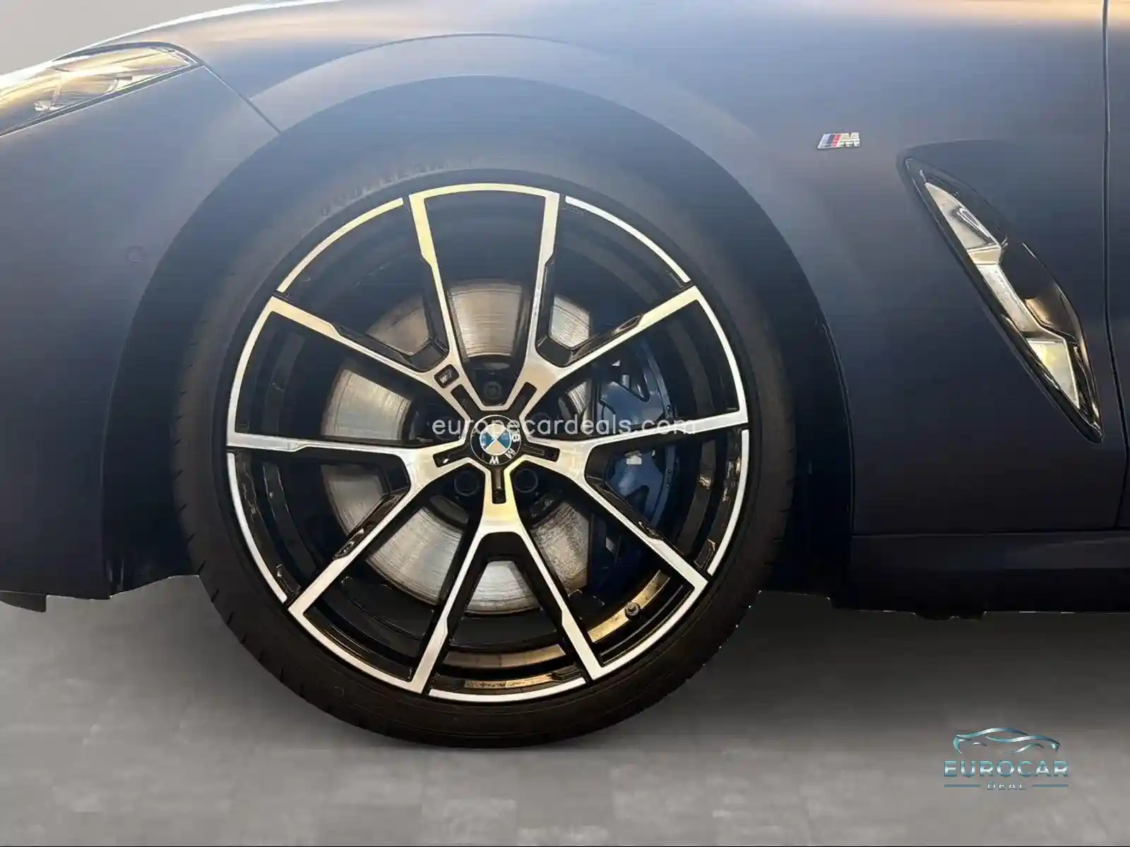 BMW M850