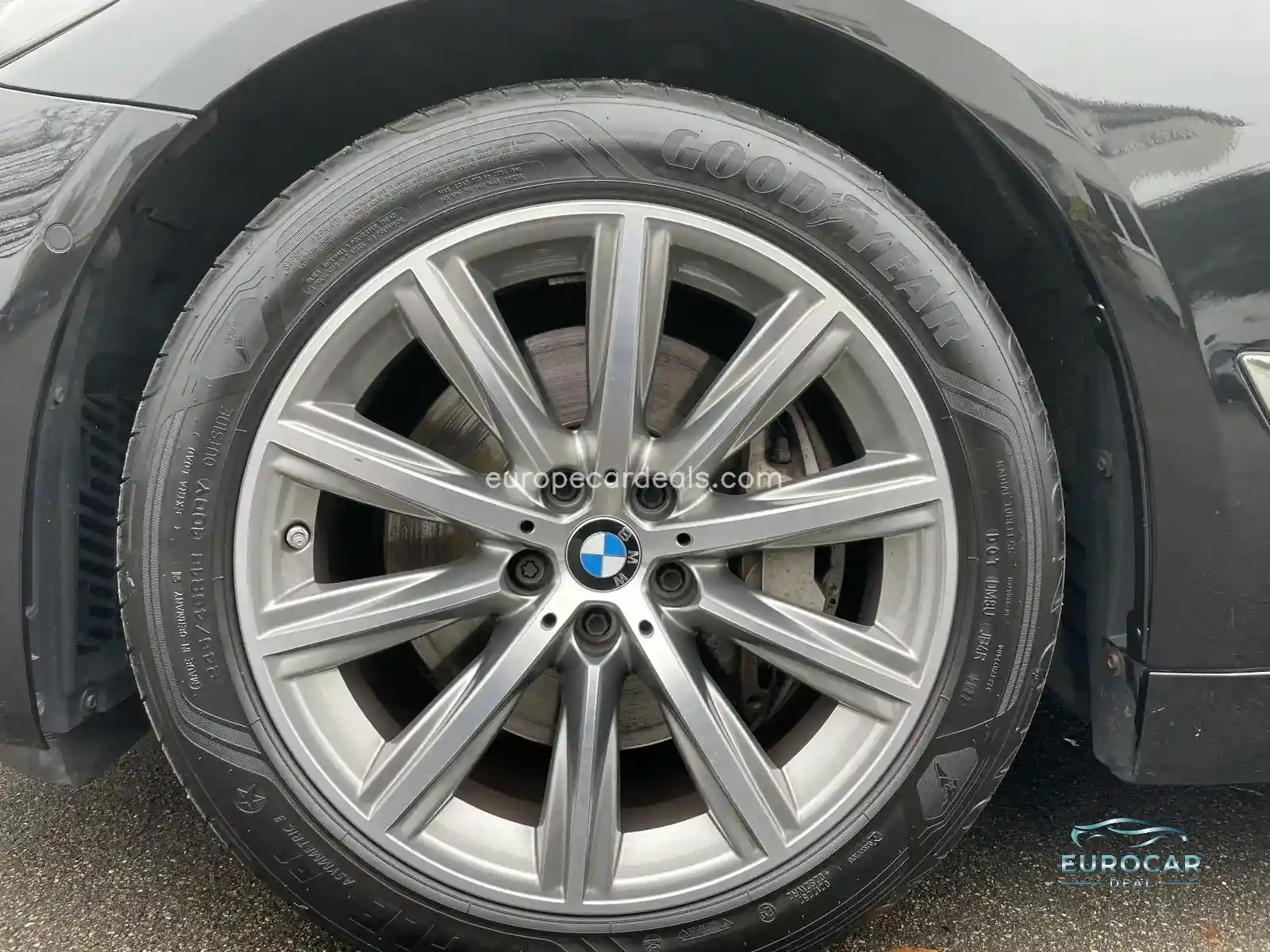 BMW 530