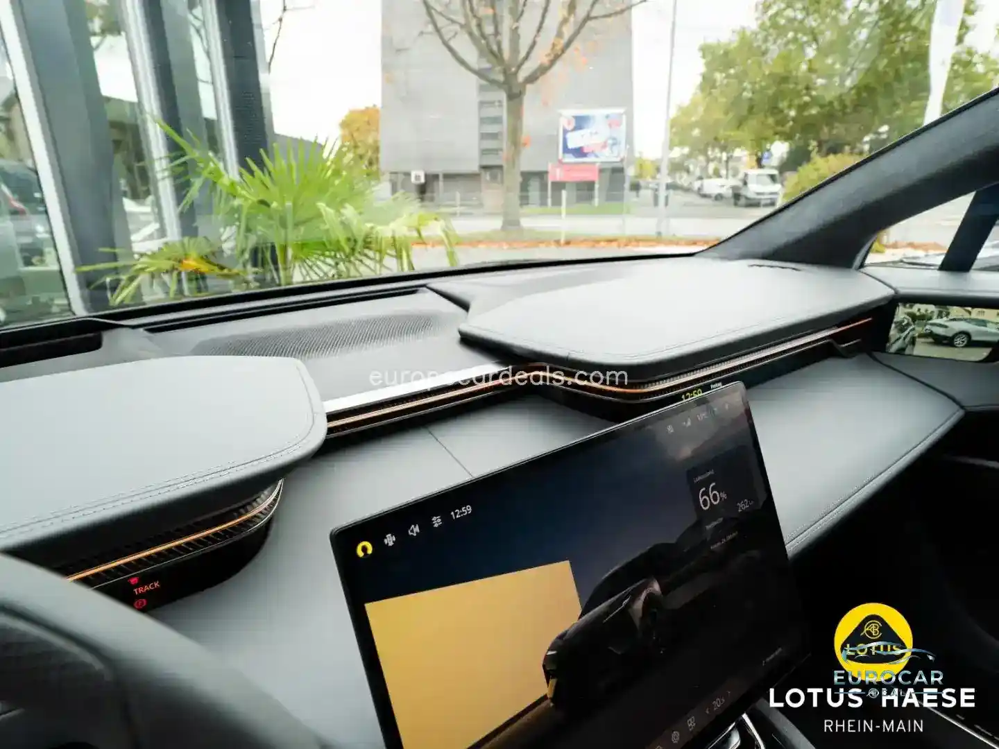 Lotus Eletre