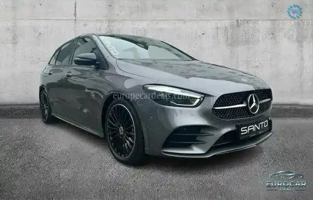Mercedes-Benz B 200