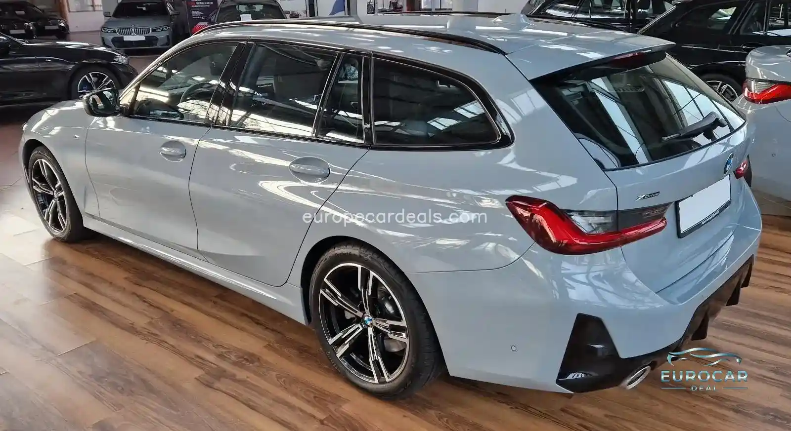 BMW 330
