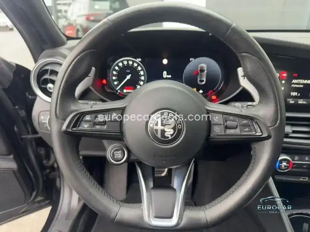 Alfa Romeo Giulia