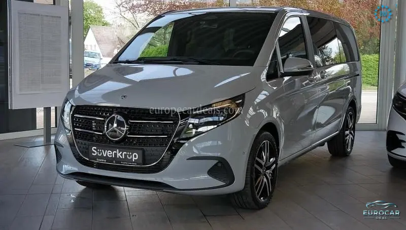Mercedes-Benz V 220
