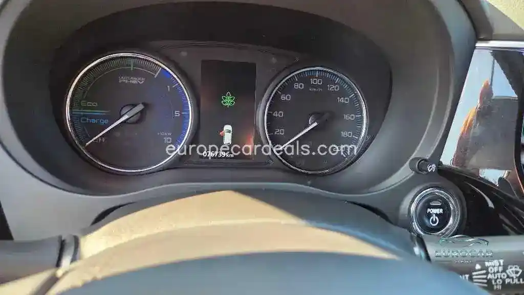Mitsubishi Plug-in Hybrid Outlander