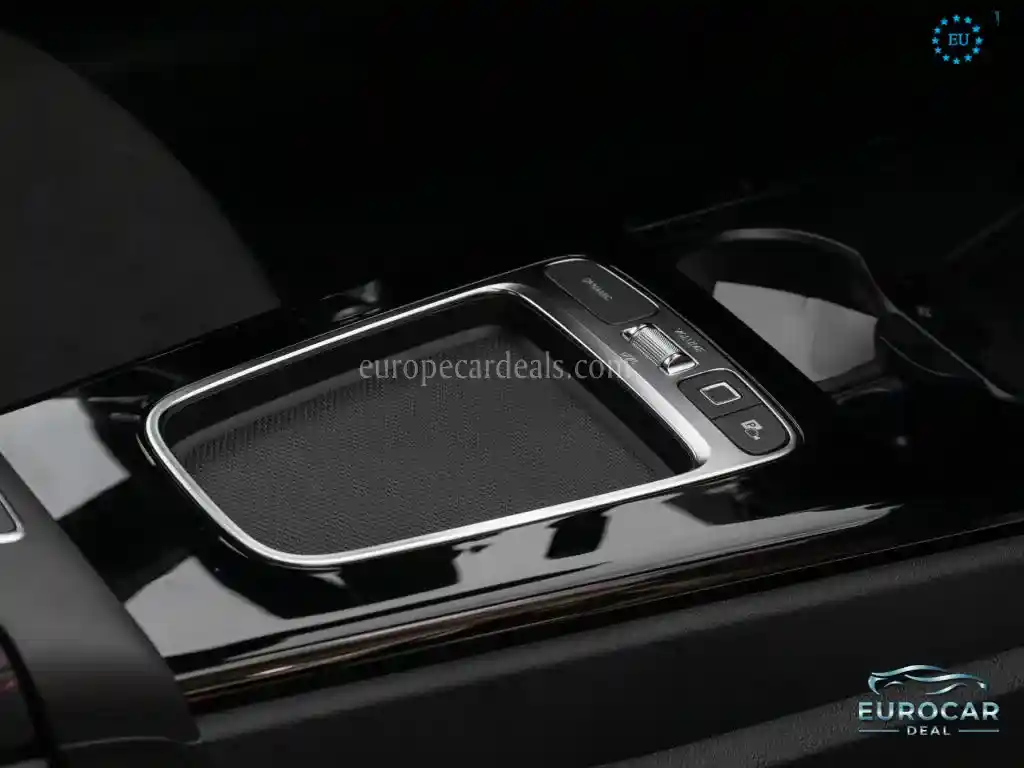 Mercedes-Benz CLA 220