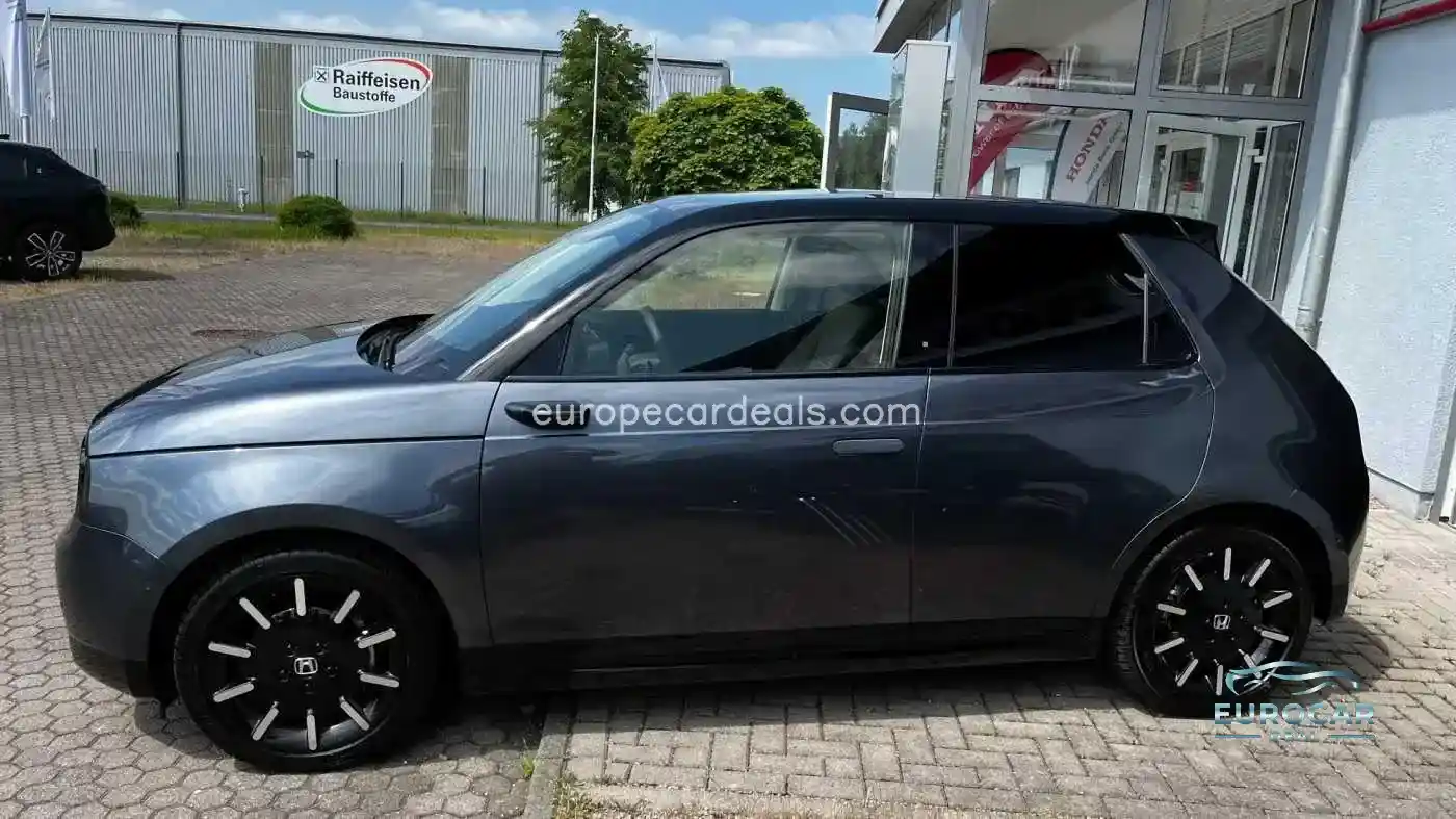 Honda e