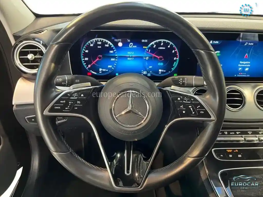 Mercedes-Benz E 300
