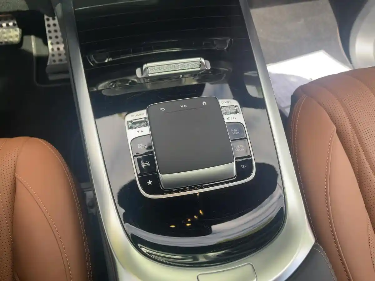 Mercedes-Benz G 450