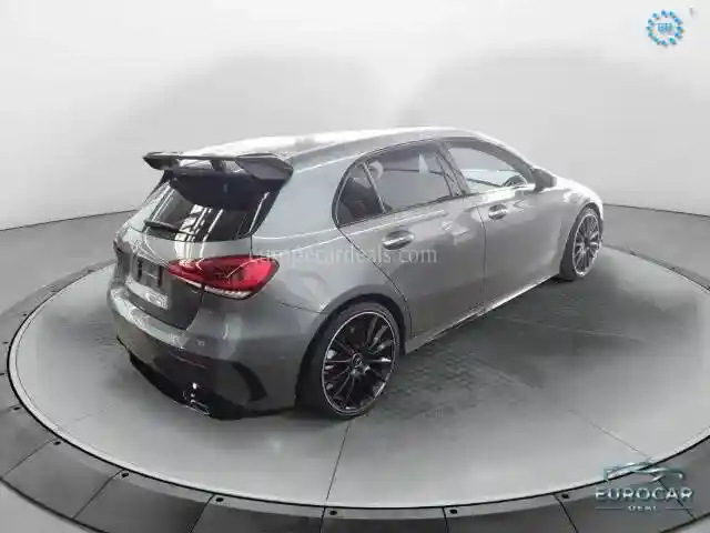 Mercedes-Benz A 35 AMG