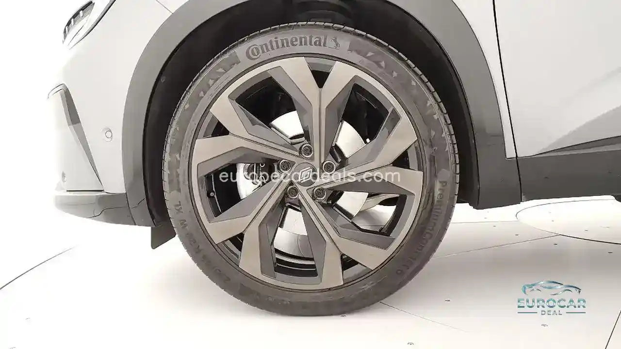 Renault Alaskan