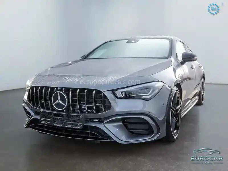 Mercedes-Benz CLA 45 AMG Shooting Brake