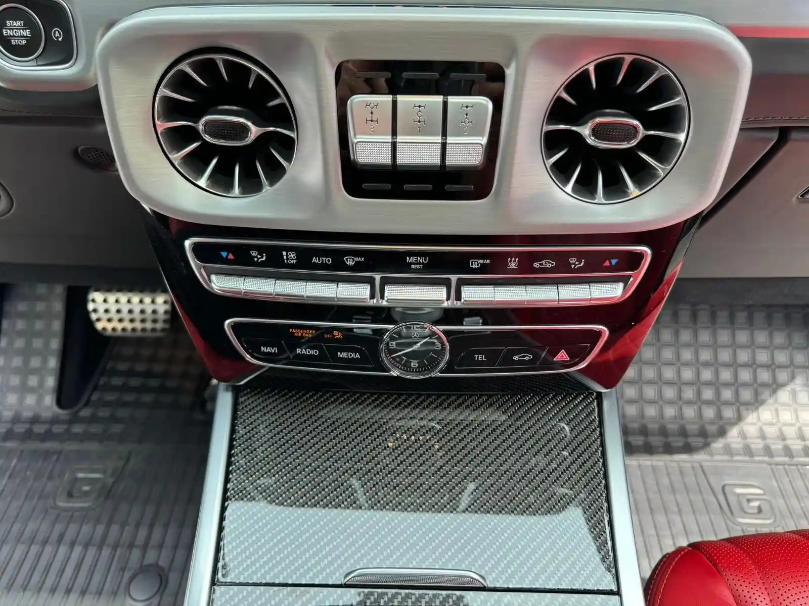 Mercedes-Benz G 500