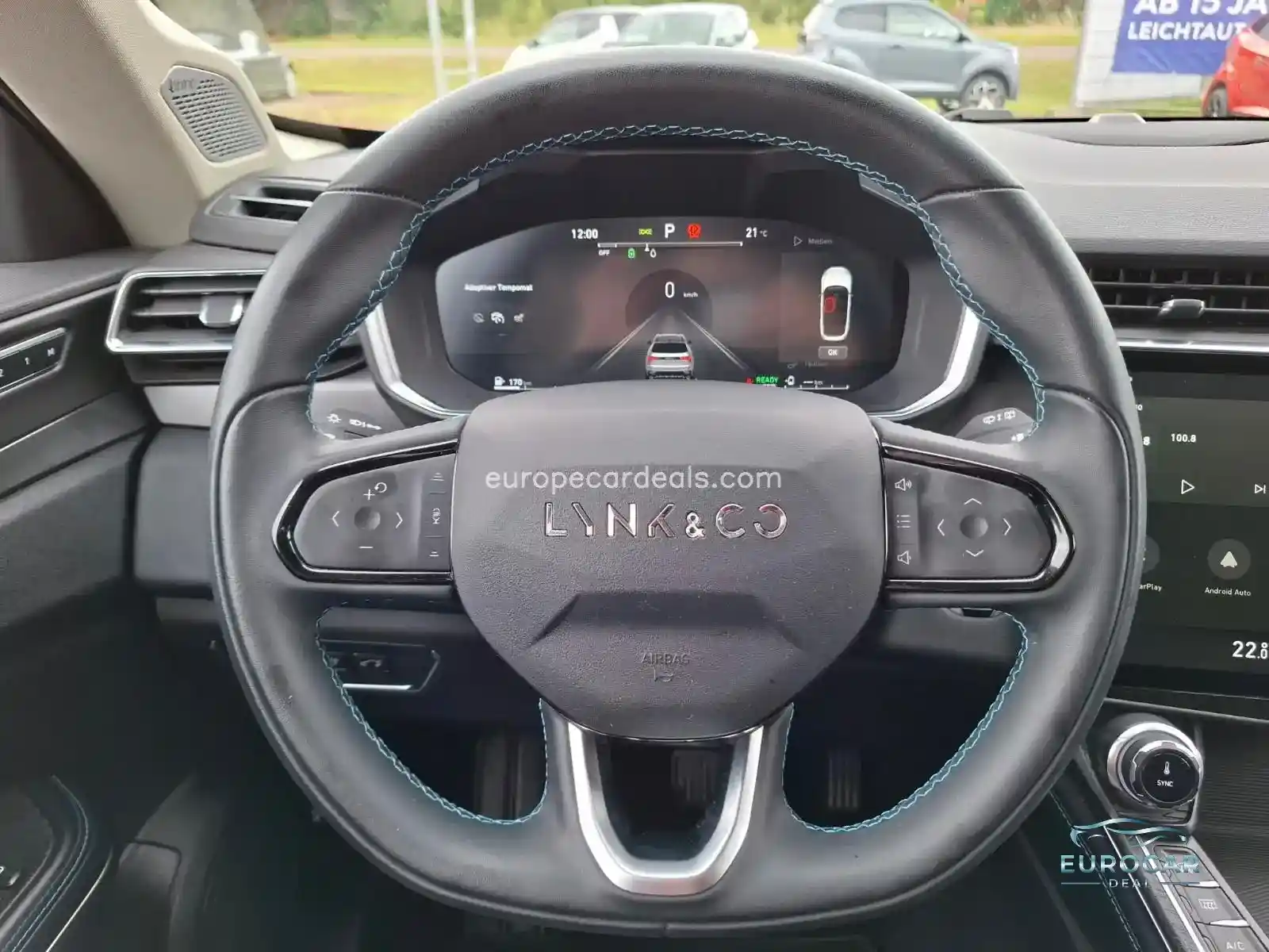 Lynk&Co 01
