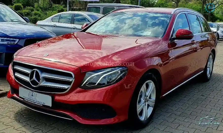Mercedes-Benz E 200