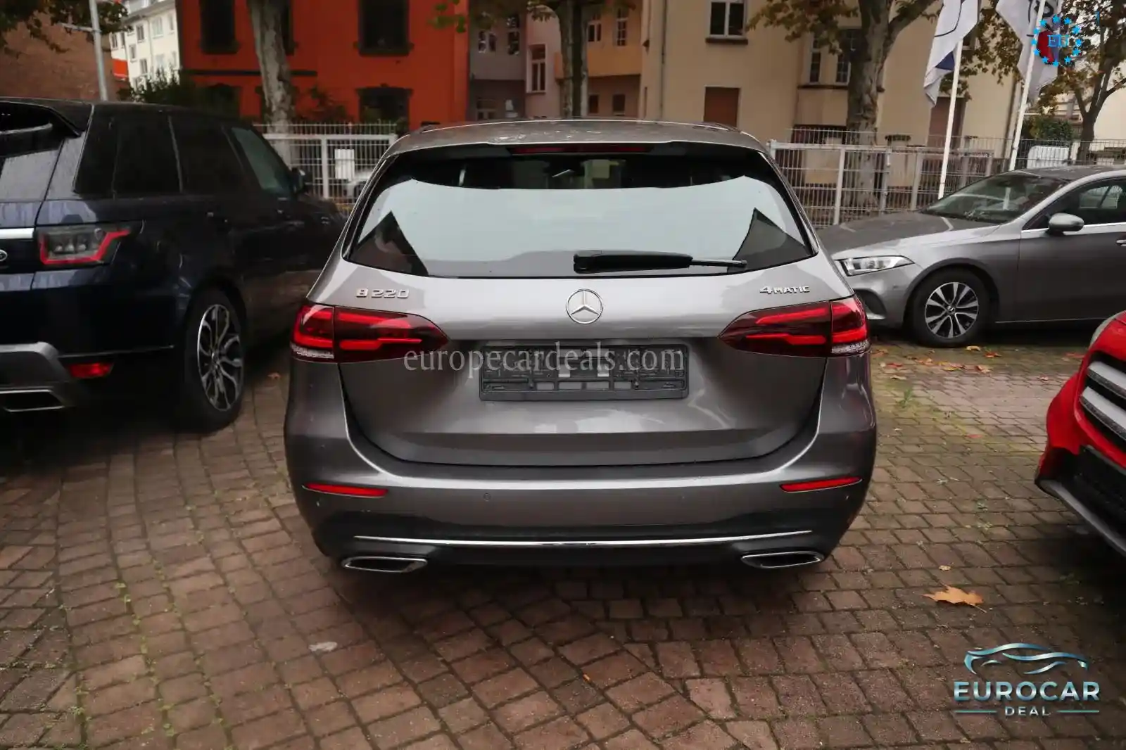 Mercedes-Benz B 220