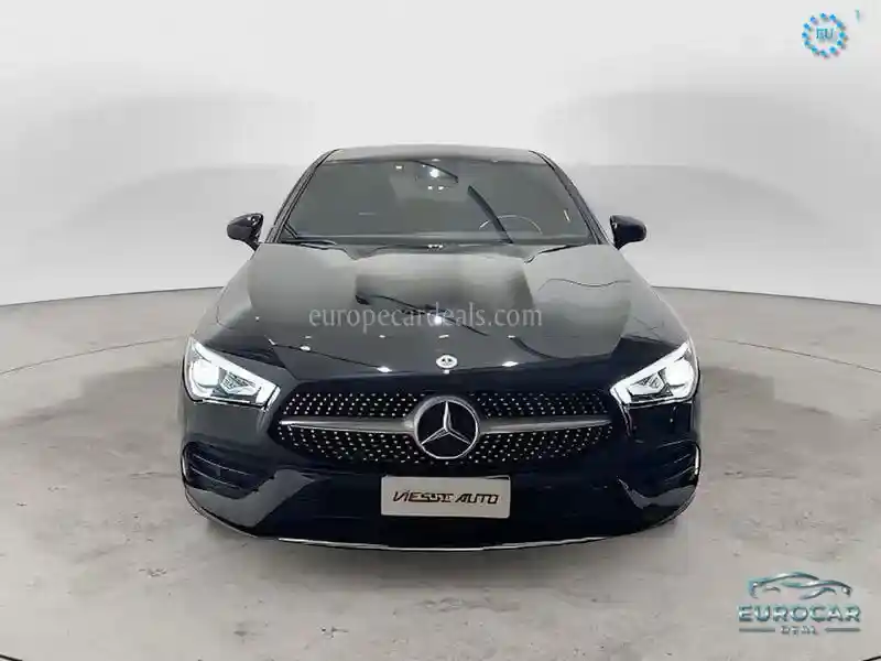 Mercedes-Benz CLA 200 Shooting Brake