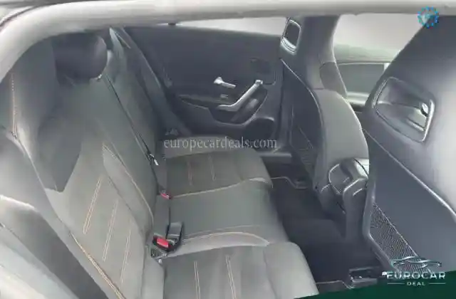 Mercedes-Benz CLA 200 Shooting Brake