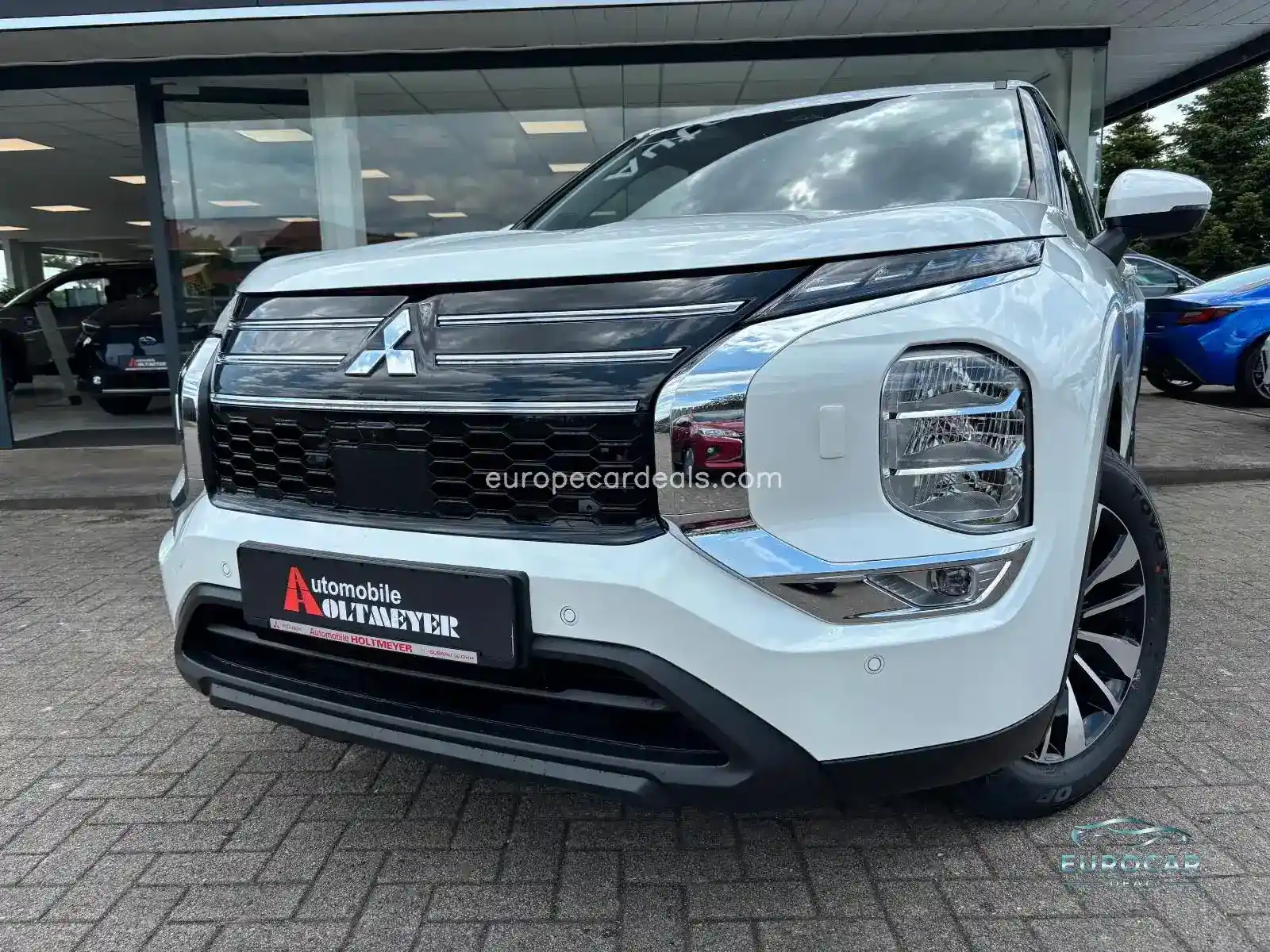 Mitsubishi Plug-in Hybrid Outlander