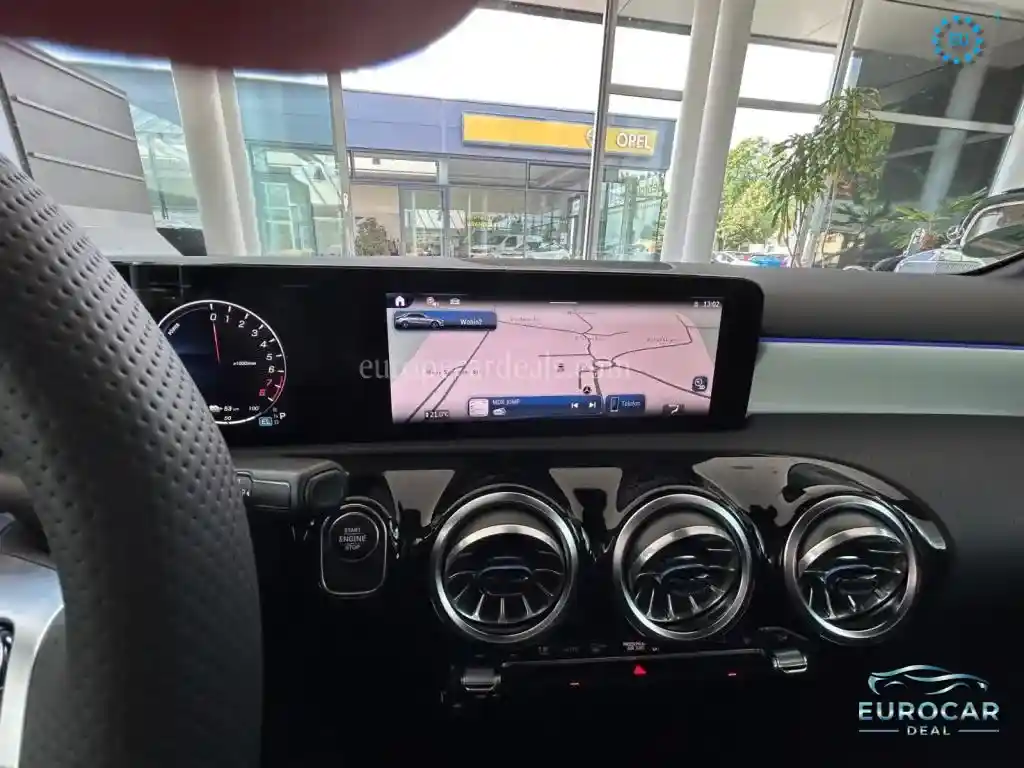 Mercedes-Benz A 250