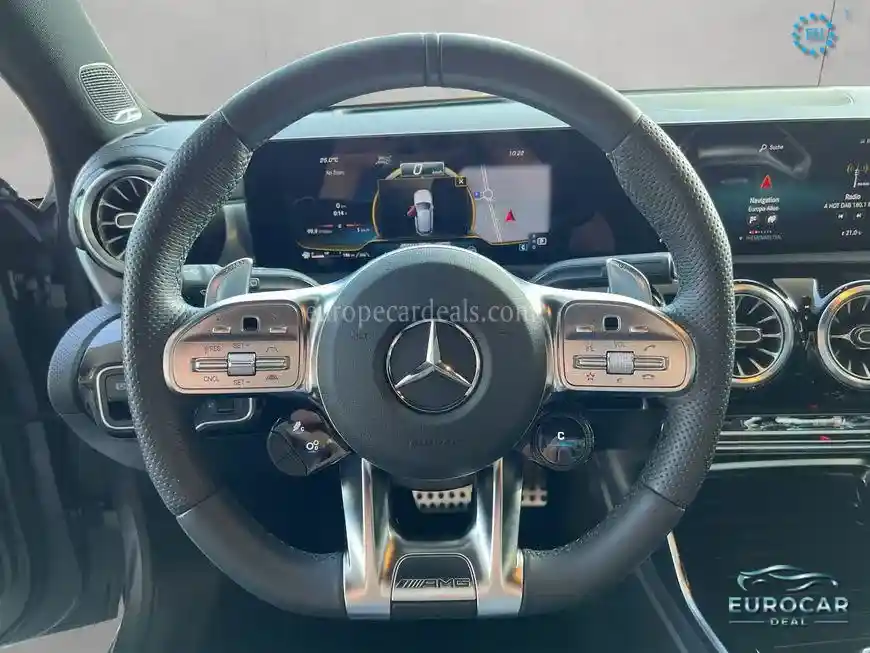 Mercedes-Benz A 35 AMG