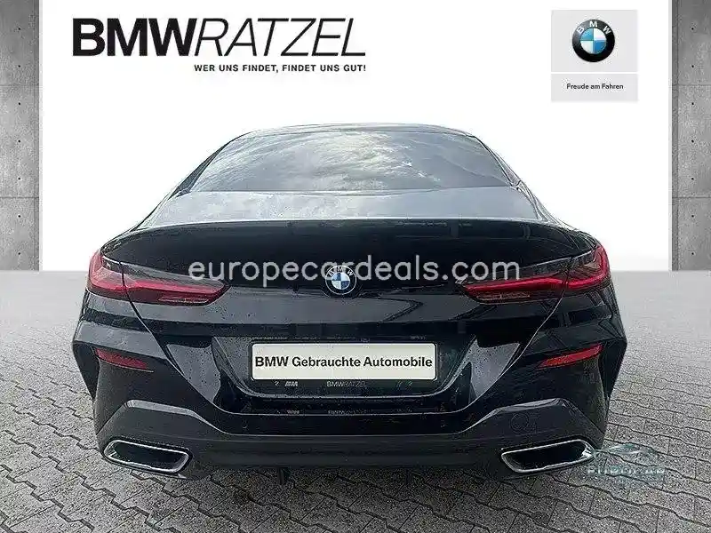BMW M850