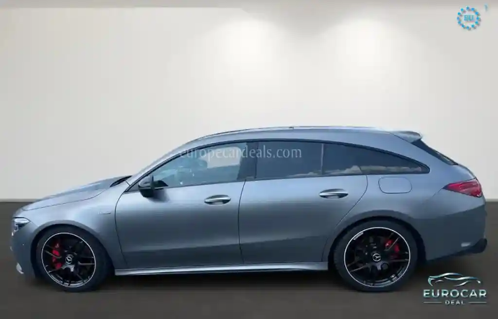 Mercedes-Benz CLA 45 AMG Shooting Brake