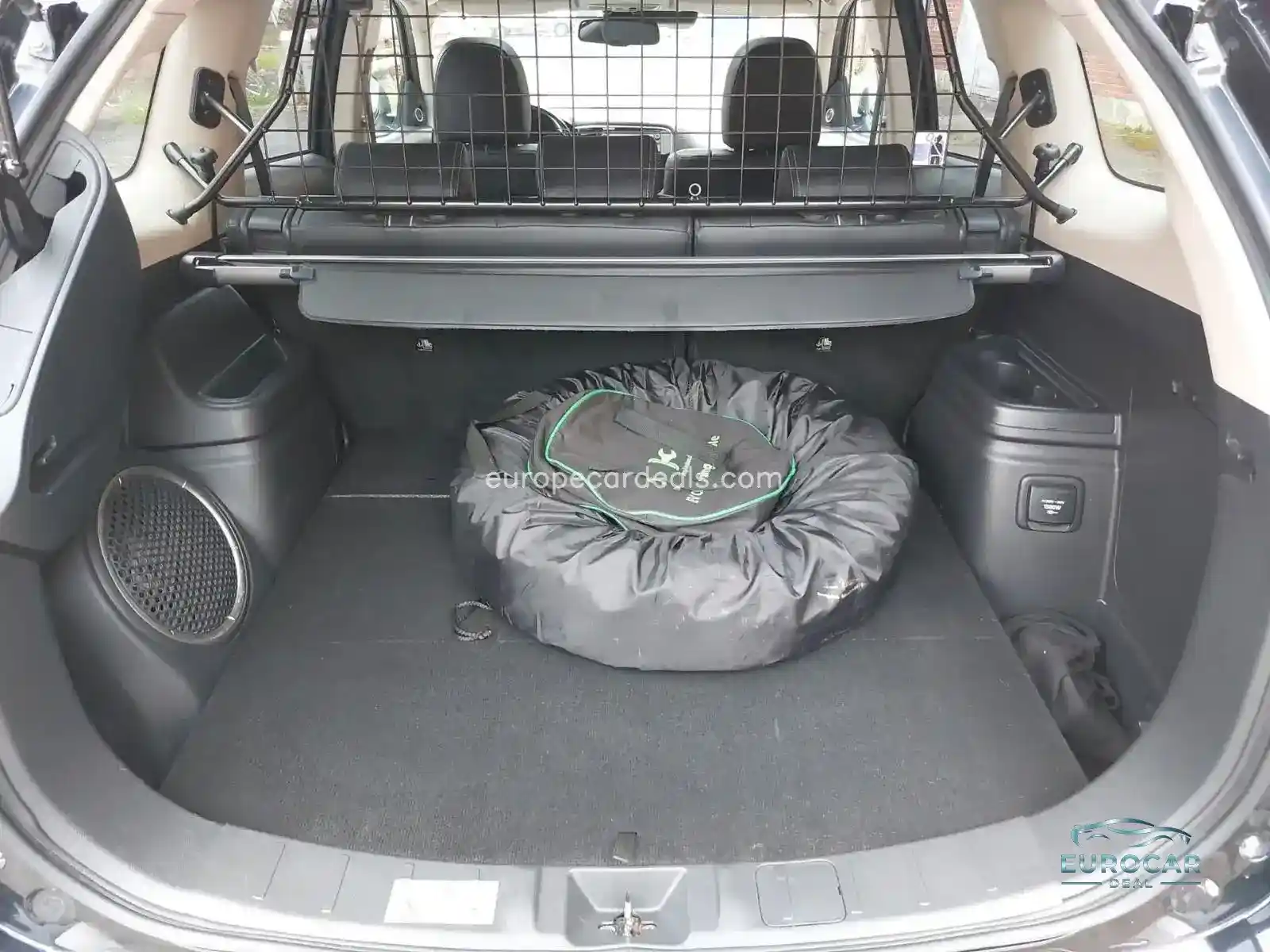 Mitsubishi Plug-in Hybrid Outlander