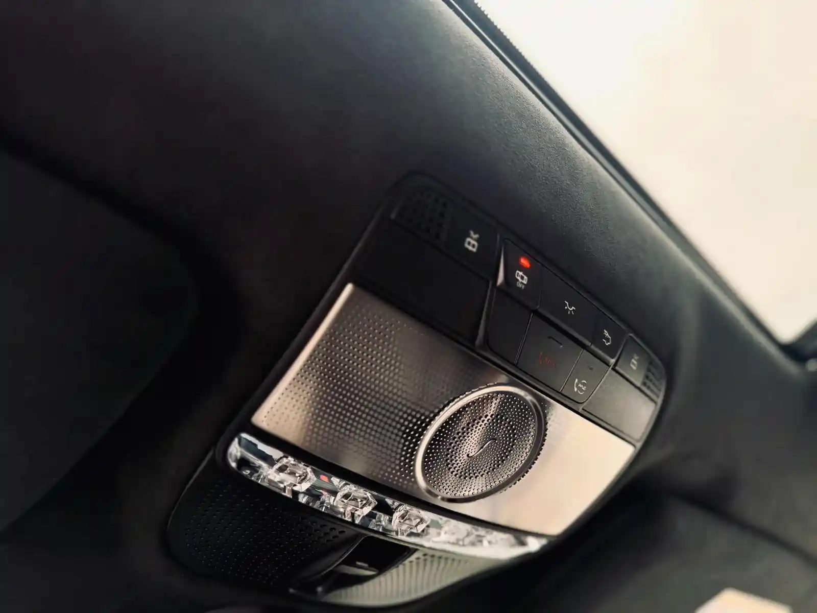 Mercedes-Benz G 500
