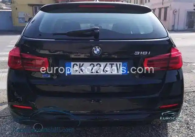 BMW 318