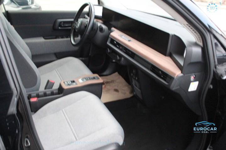 Honda e