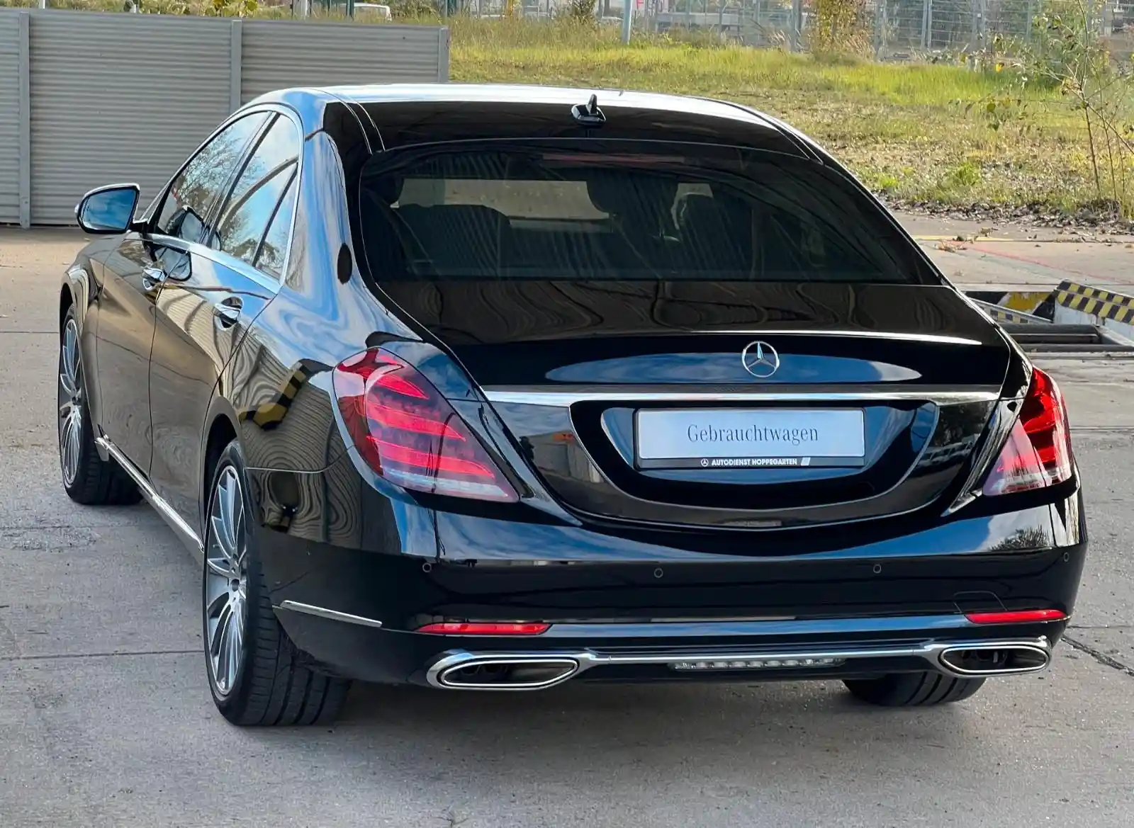 Mercedes-Benz S 560