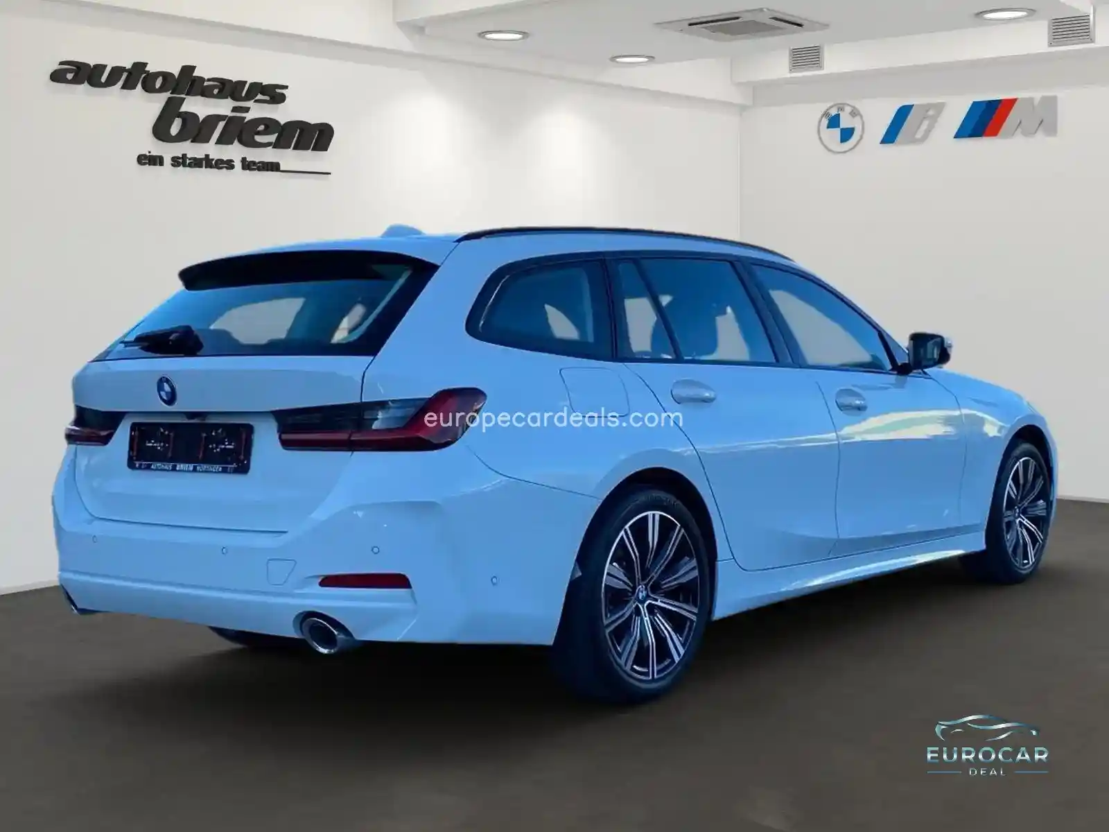 BMW 330