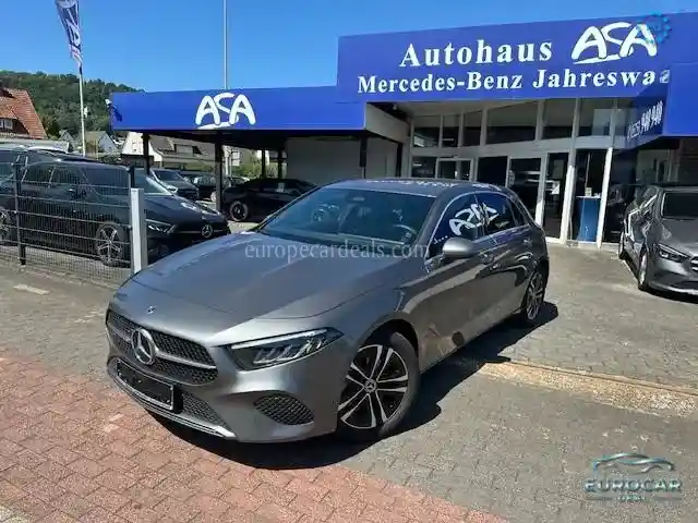 Mercedes-Benz A 180