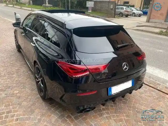 Mercedes-Benz CLA 35 AMG