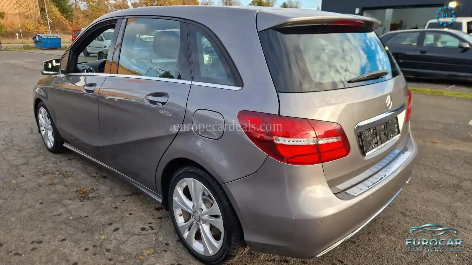 Mercedes-Benz B 220