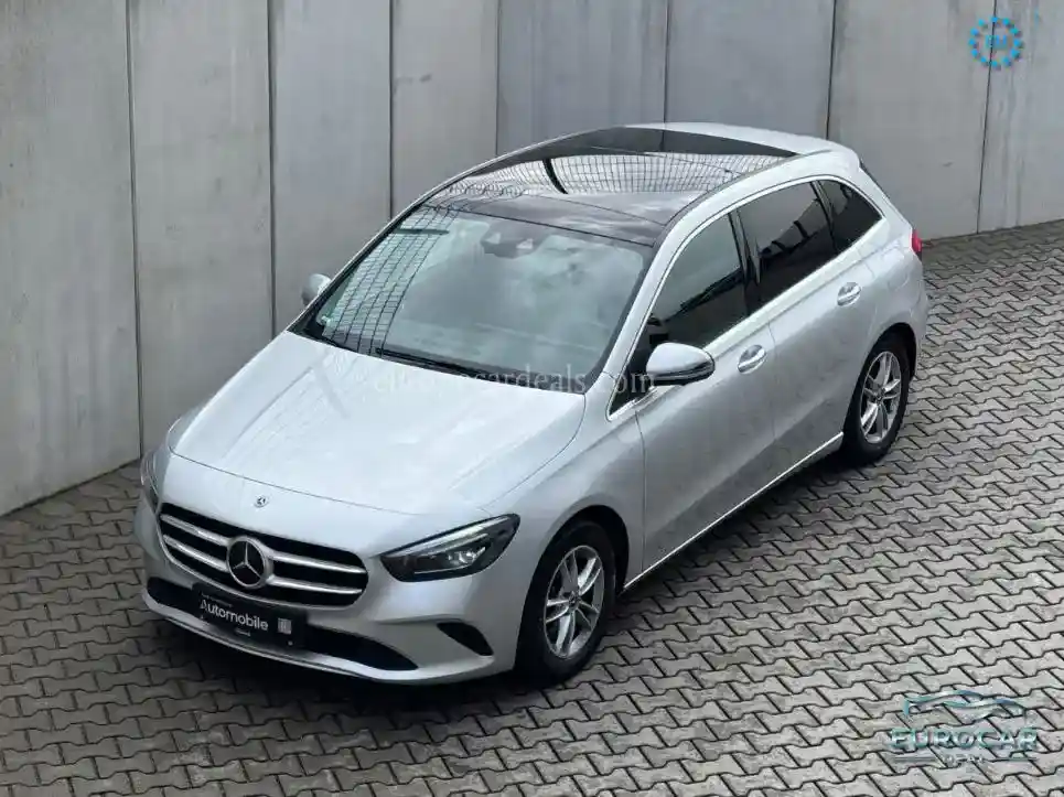 Mercedes-Benz B 200