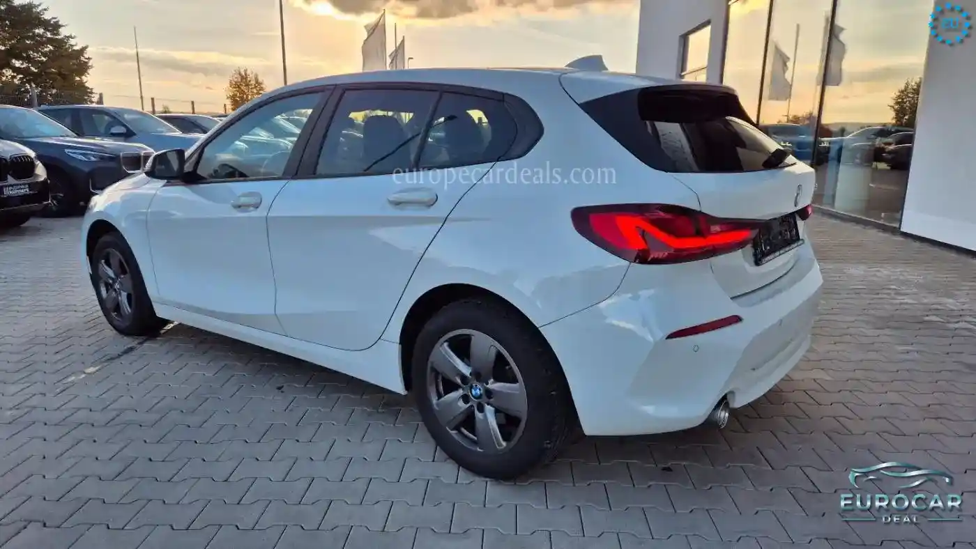 BMW 118
