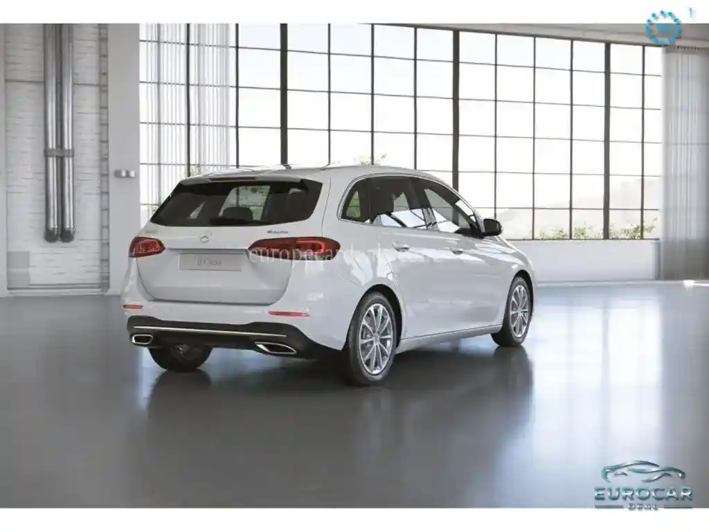 Mercedes-Benz B 220