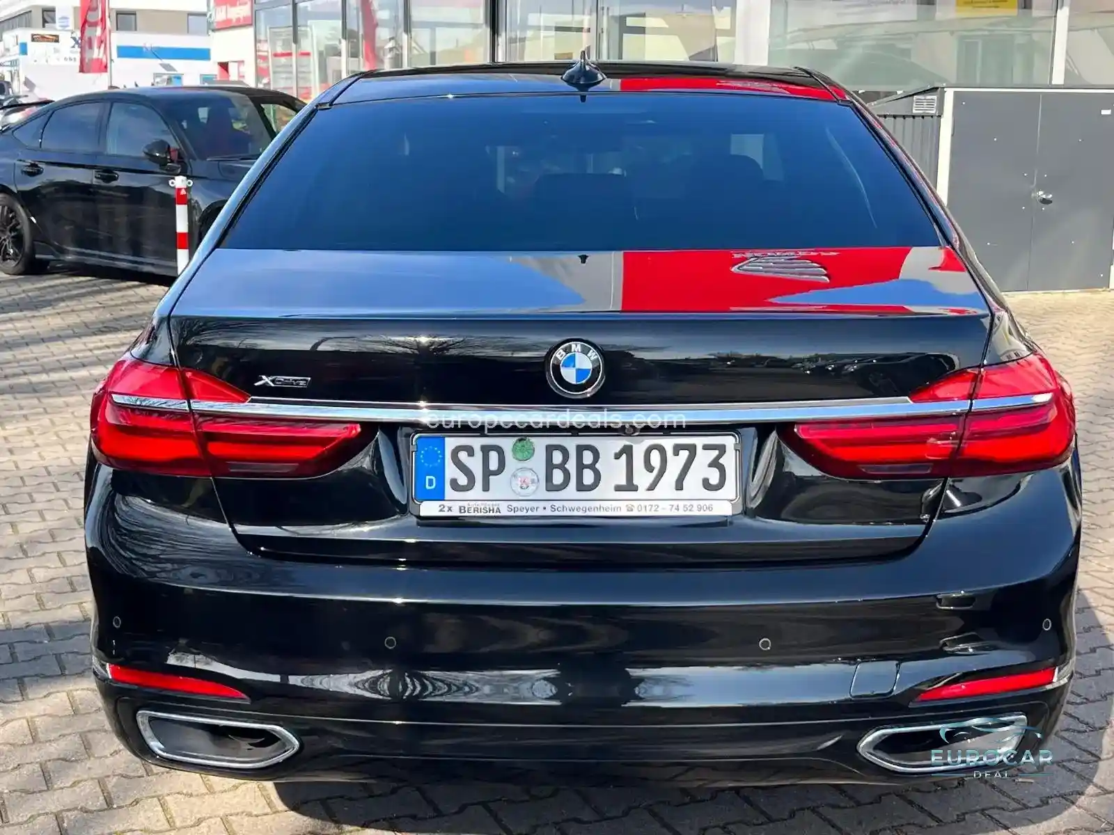 BMW 750