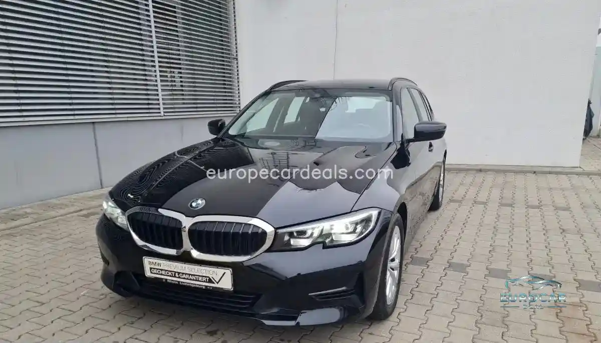 BMW 330