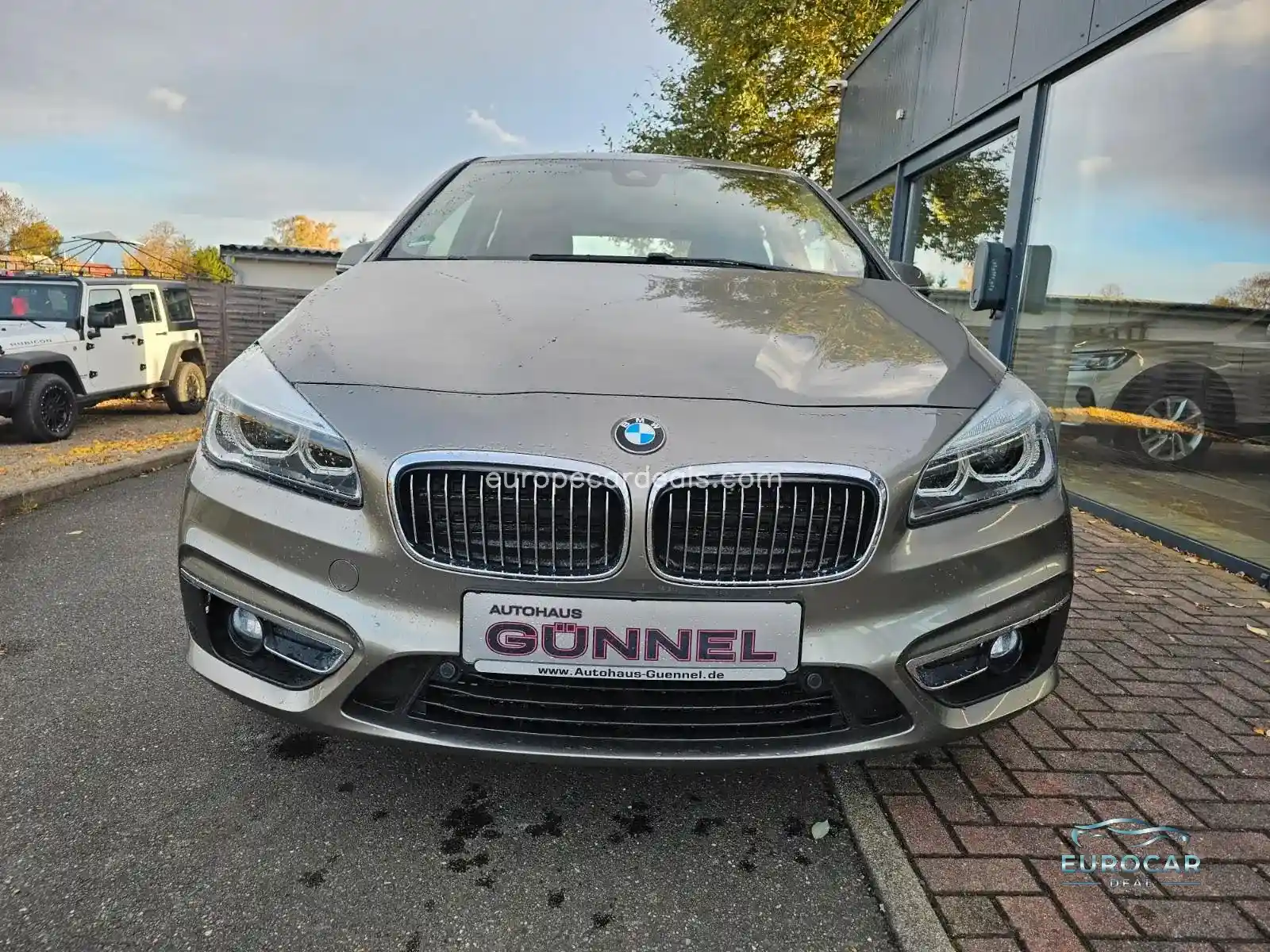 BMW 218