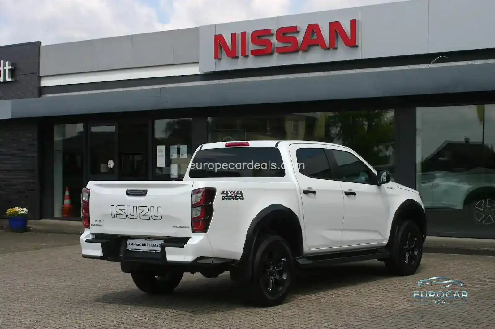 Double Cab 4×4 V-CROSS Automatik|Diff