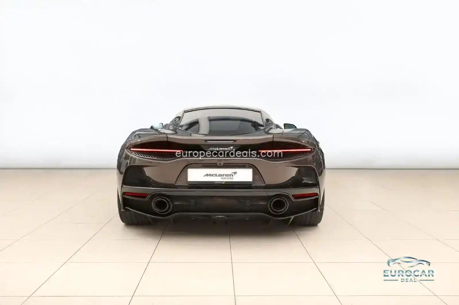 McLaren GT
