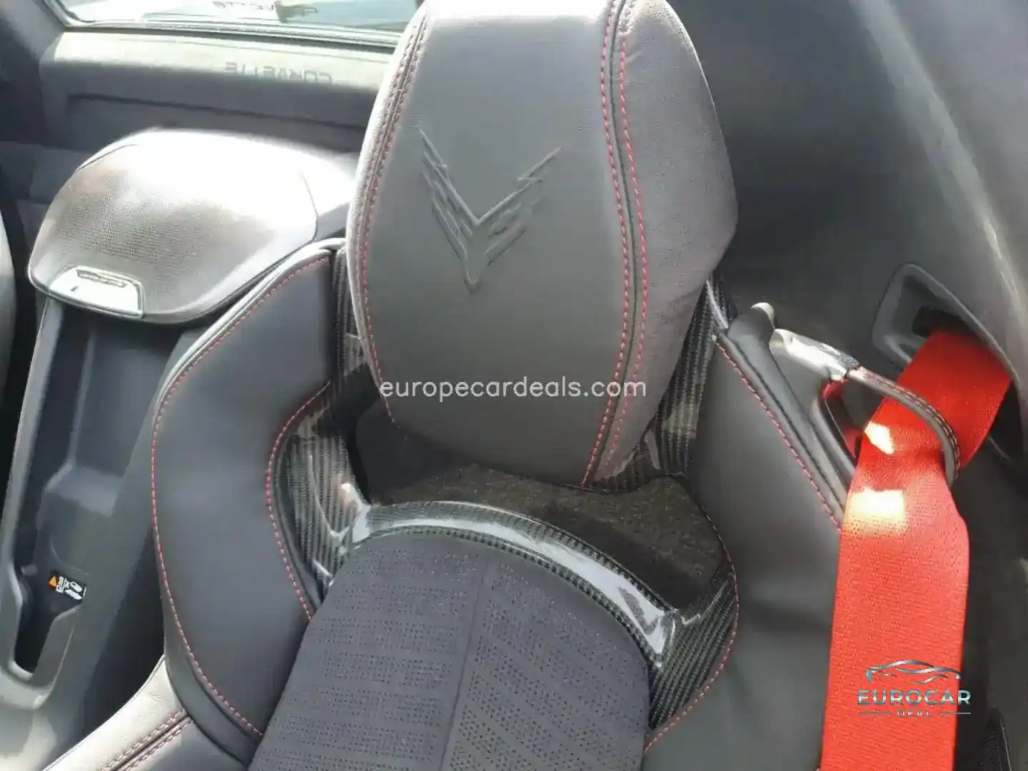 Corvette C8