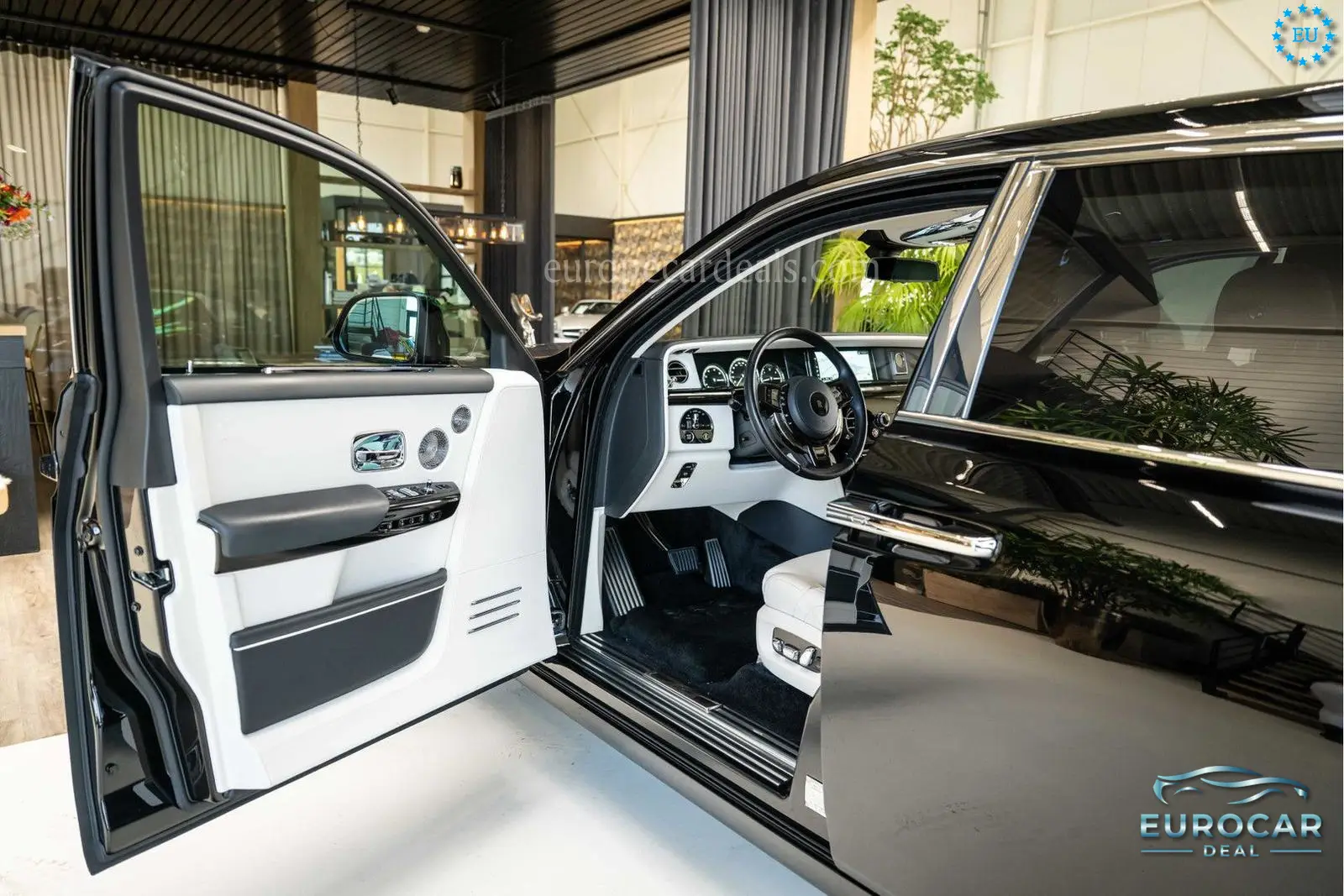 Rolls-Royce Phantom