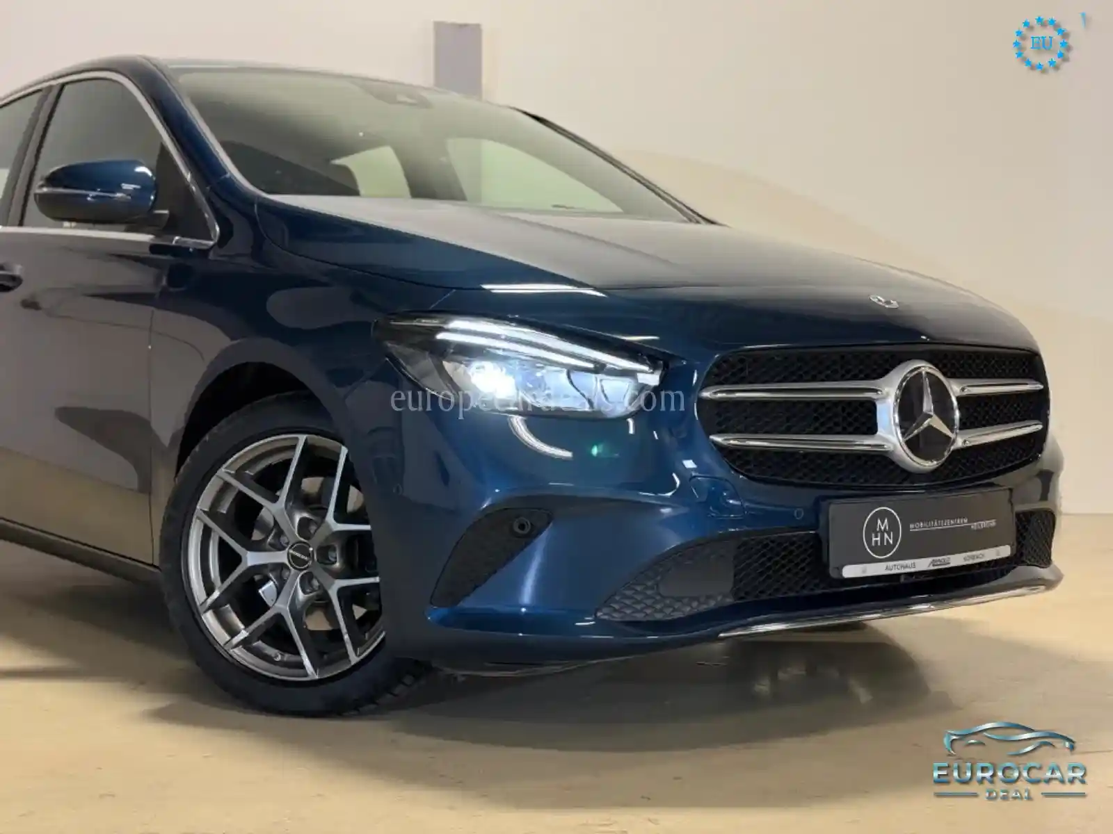 Mercedes-Benz B 200