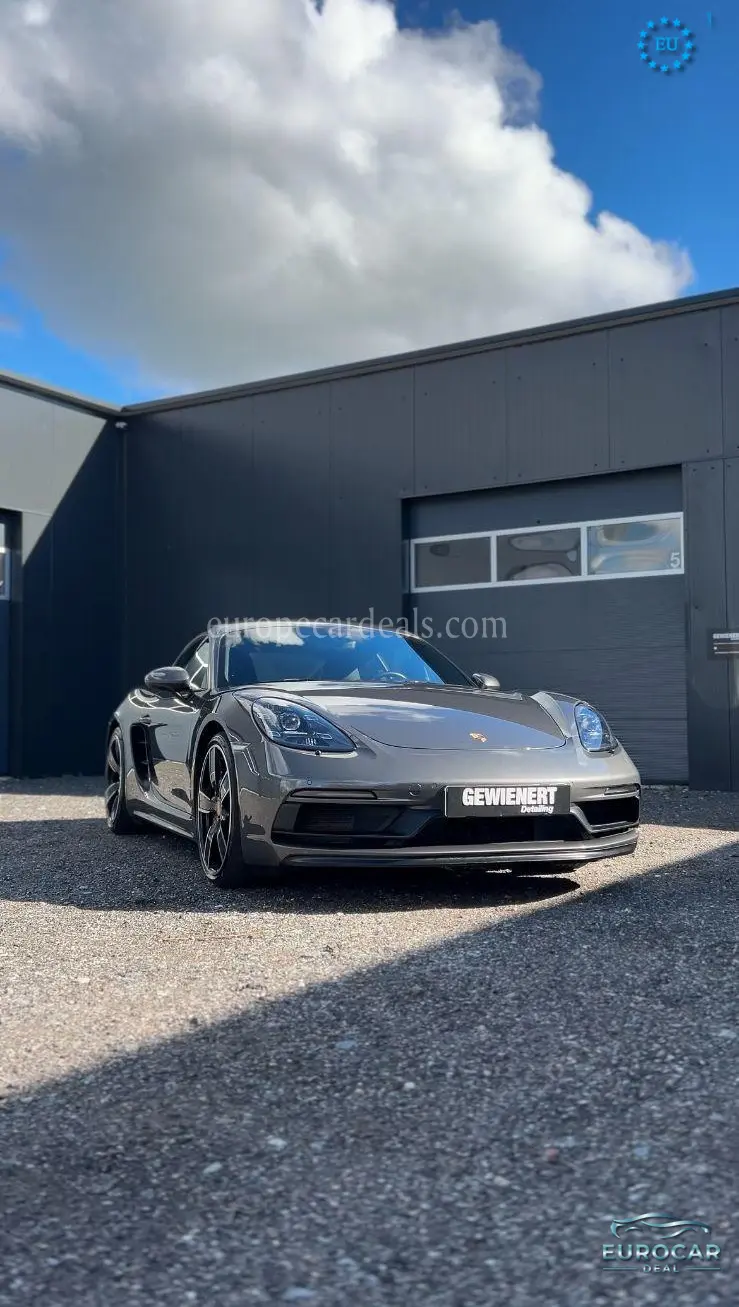Porsche Cayman
